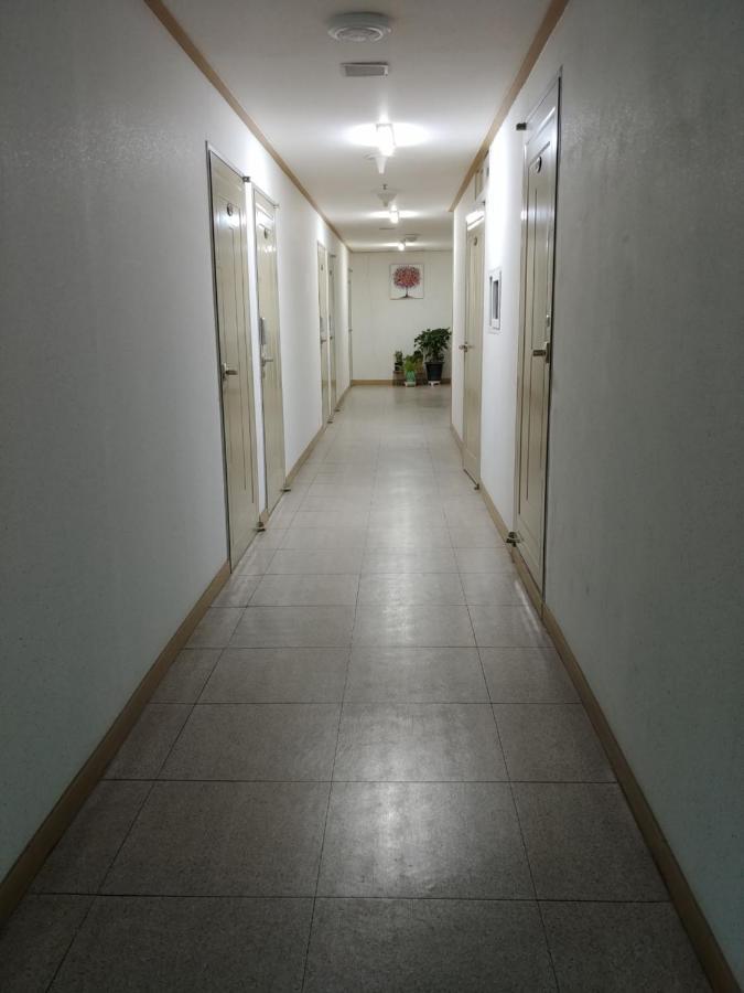 Apartment Hongdae Sinchon Yeonhui House B Floor Seoul